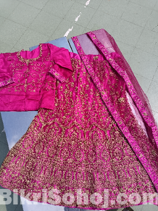 Bridal Lehenga (ব্রাইডাল লেহেঙ্গা)